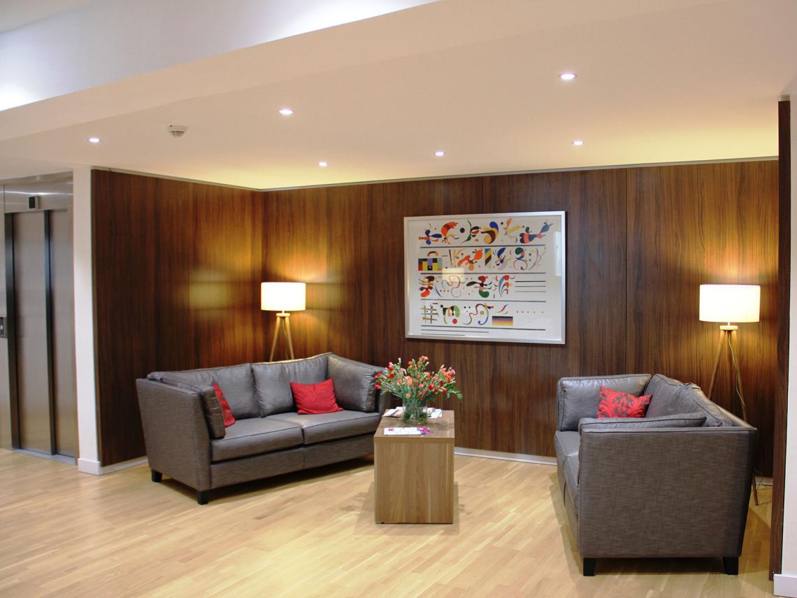  : Espace commun de la résidence pour seniors Cogedim Club Sèvres