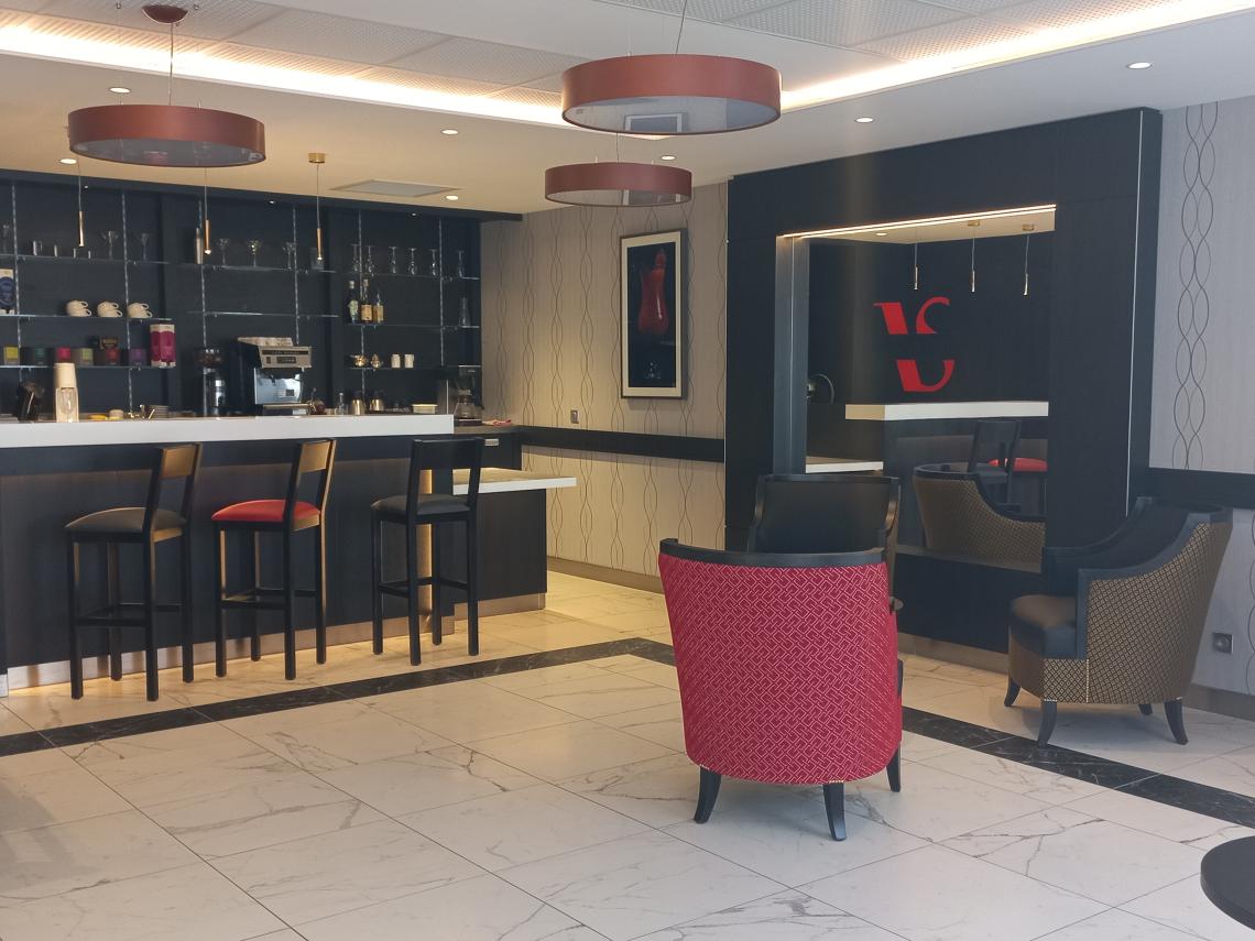 : Bar