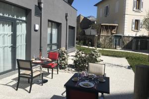 Séjour temporaire découverte  en résidence senior - Villa Sully à Chambéry