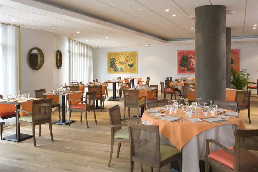  : Restaurant de la Résidence Services Seniors DOMITYS Les Deux Lacs