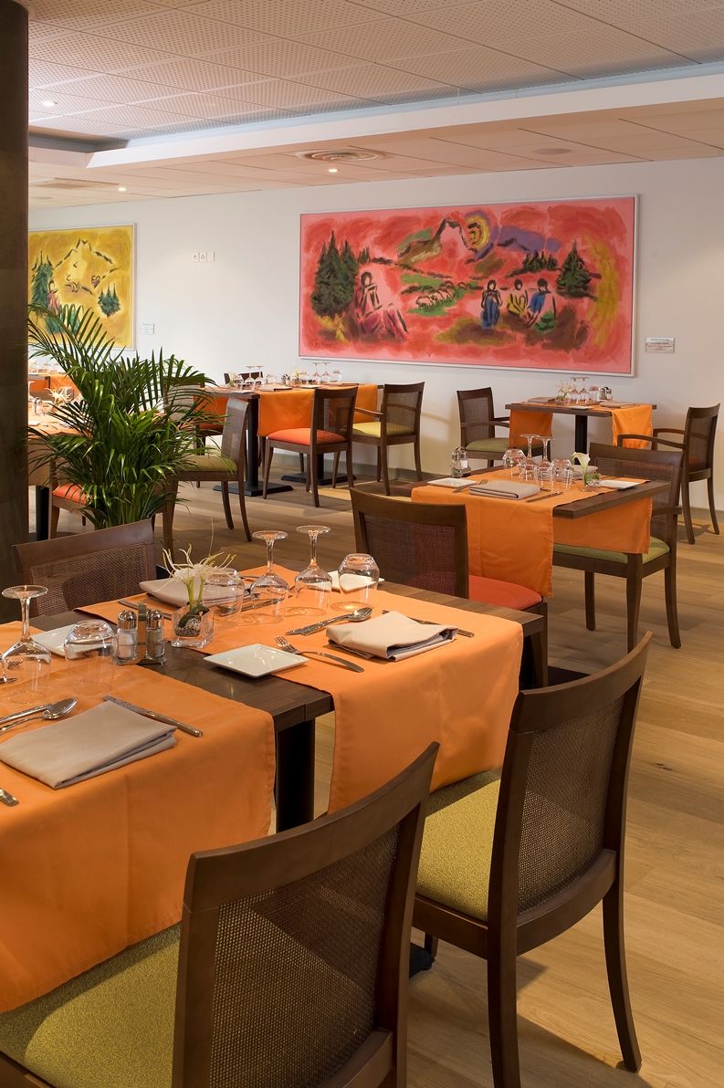  : Restaurant de la Résidence Services Seniors DOMITYS Les Deux Lacs - Restaurant