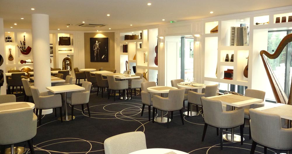 : Restaurant brasserie