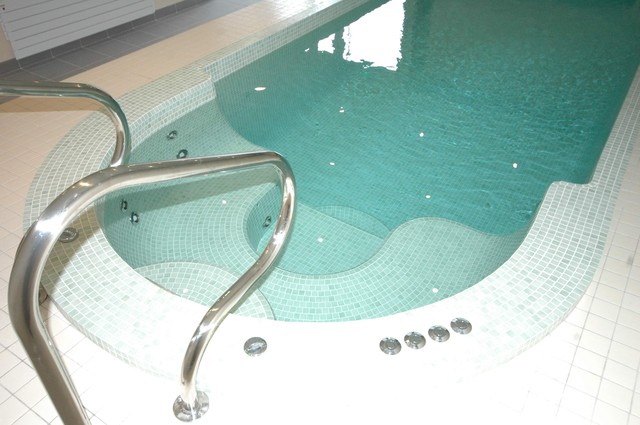 : Profitez du spa de la résidence